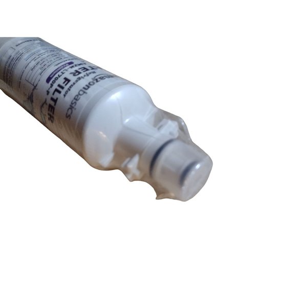 AmazonBasics Replacement LG LT700P Premium Refrigerator Water Filter - Picture 3 of 4